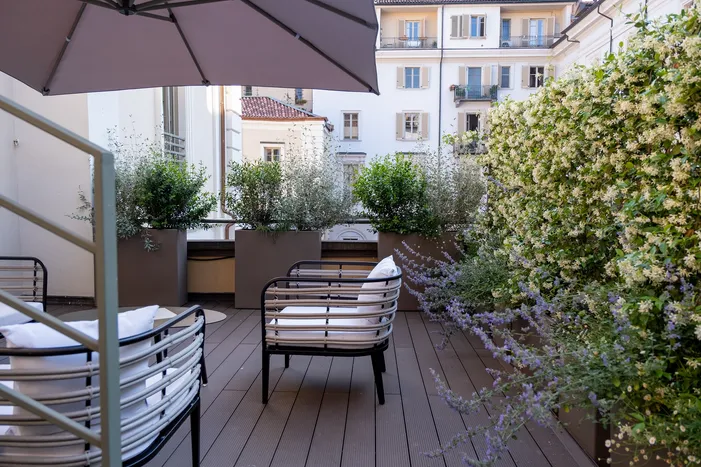 Deluxe suite with terrace