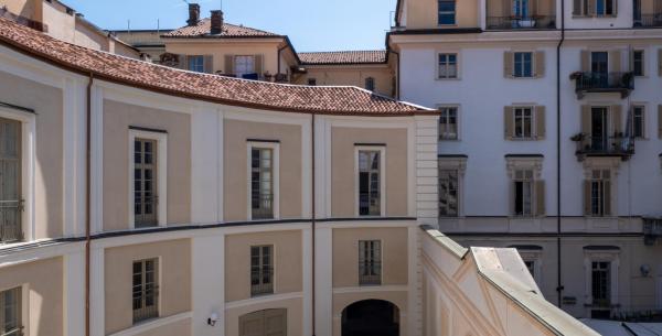orianahomeltorino en special-midweek-stays-in-the-center-of-turin 008