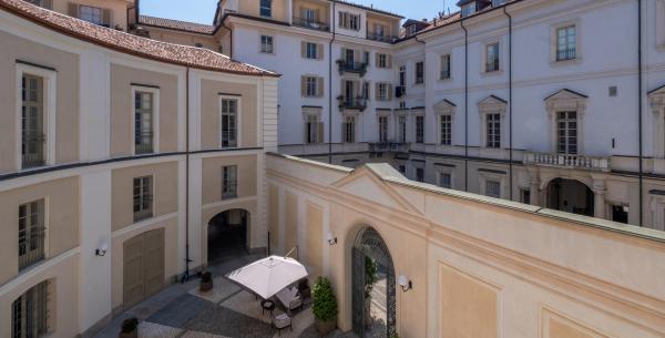 orianahomeltorino en family-package-in-turin-in-apartment-and-suite-in-the-historic-center 008